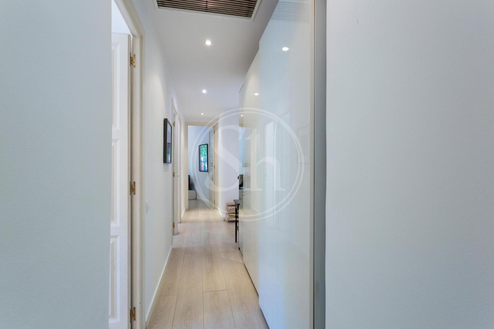 Apartamento En Sagrada Familia E Барселона Экстерьер фото