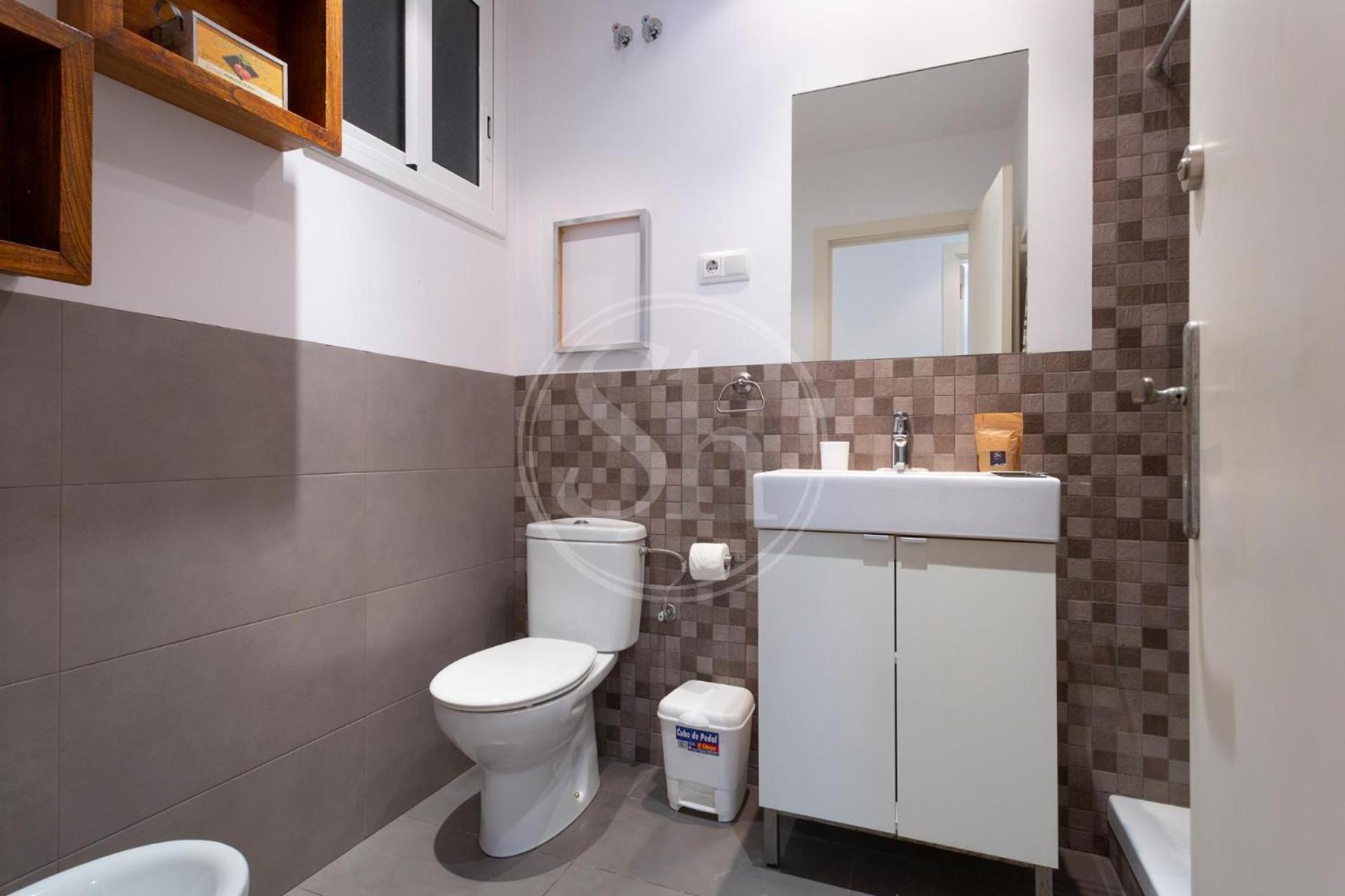 Apartamento En Sagrada Familia E Барселона Экстерьер фото