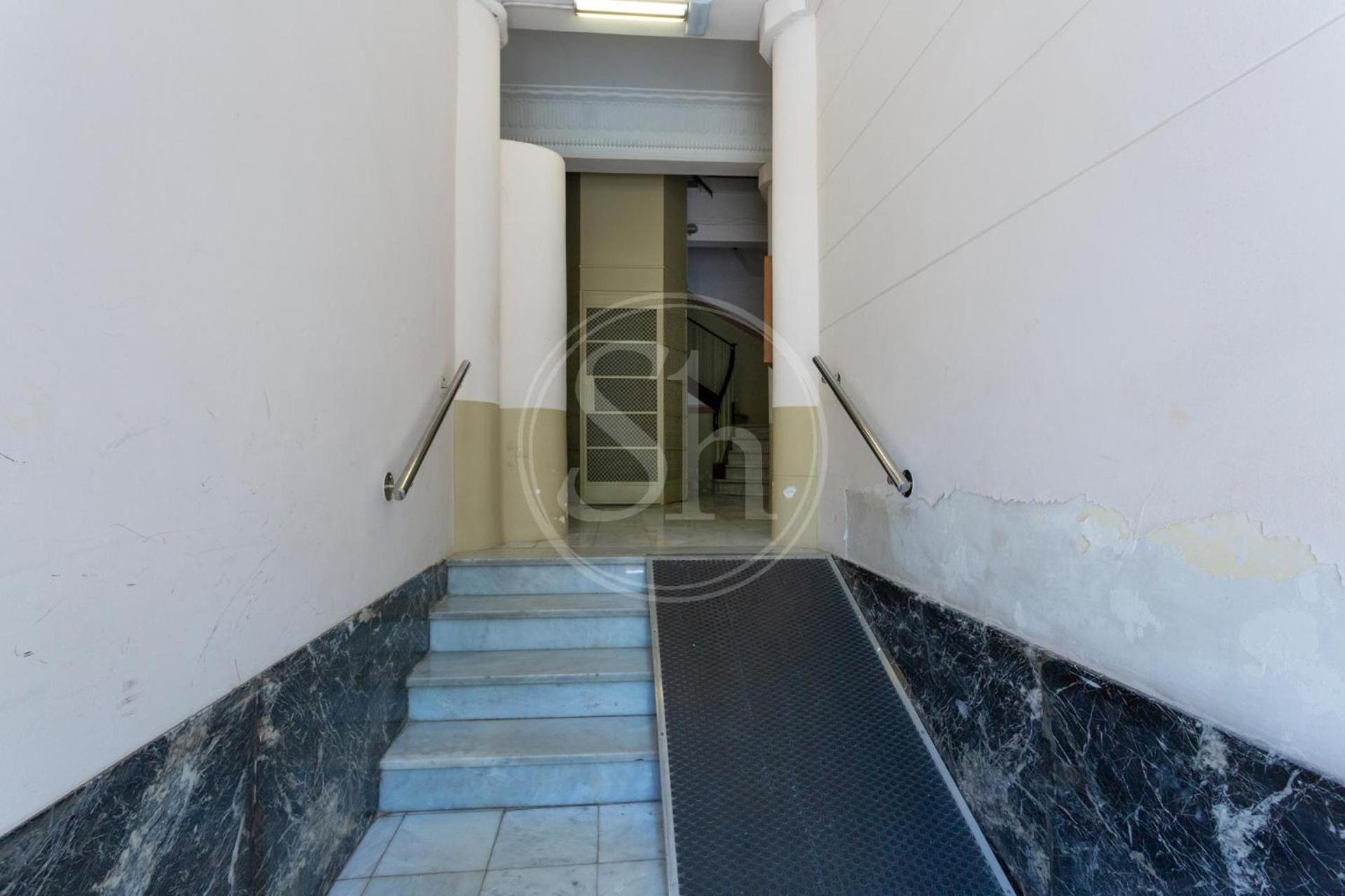 Apartamento En Sagrada Familia E Барселона Экстерьер фото