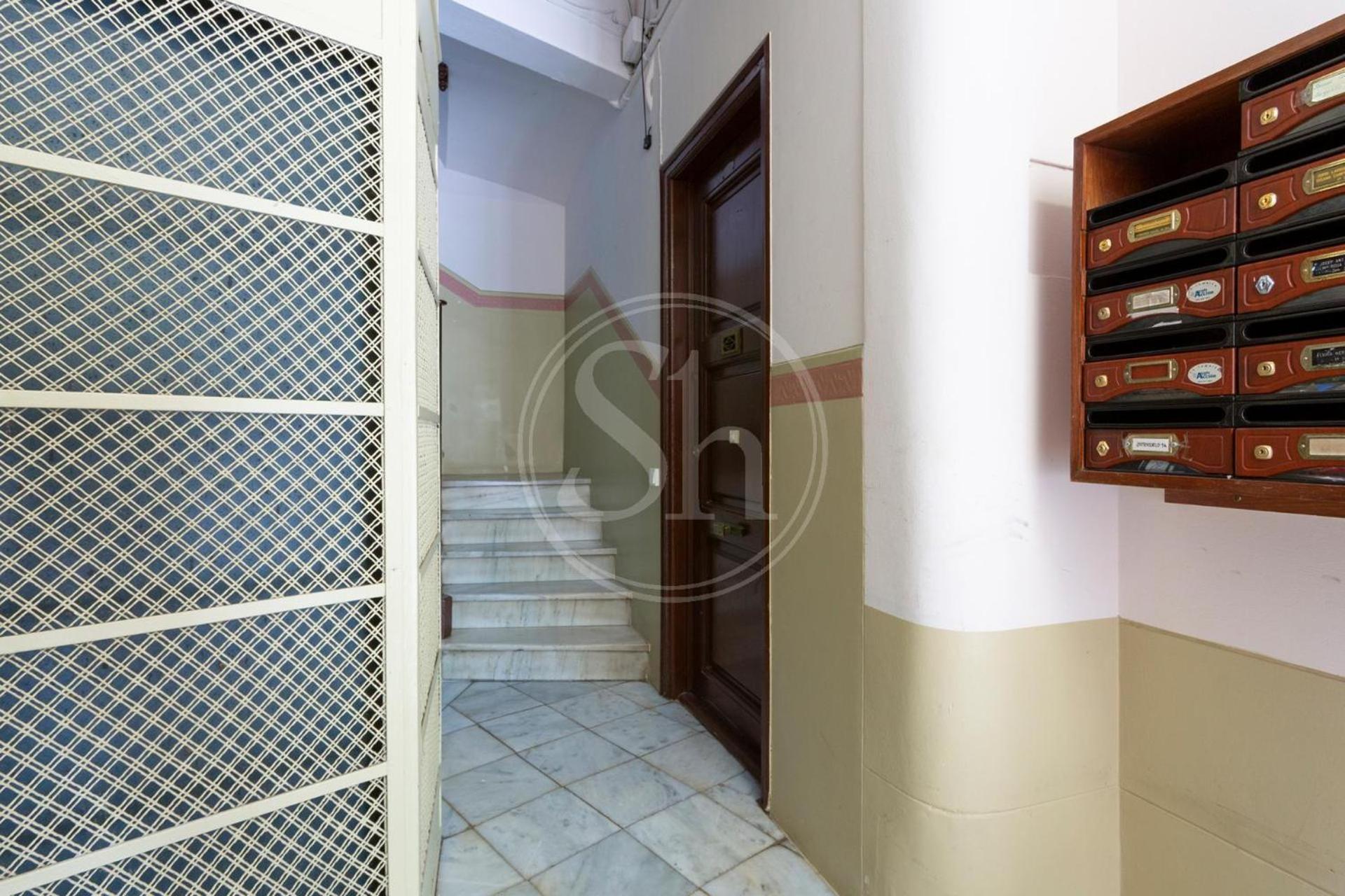 Apartamento En Sagrada Familia E Барселона Экстерьер фото